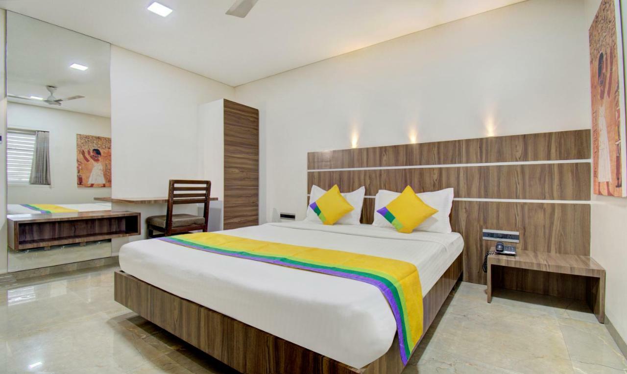 Treebo Lalaji'S Executive Hotel Аурангабад Екстериор снимка